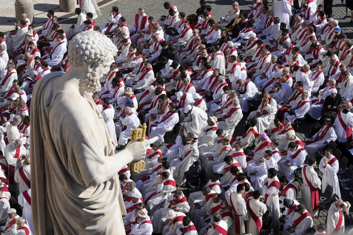 Lễ tang Giáo hoàng Francis quy tụ hàng trăm ngàn tín đồ tại Vatican