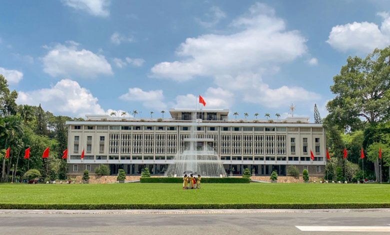 Dinh Độc Lập Biểu tượng lịch sử và điểm tham quan hấp dẫn