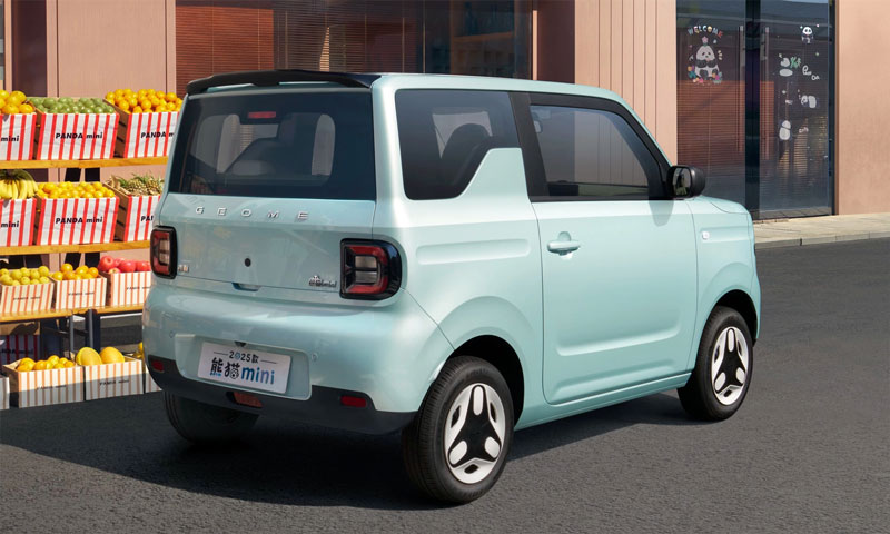 Geely Panda Mini 2025 ra mắt với giá 6.850 USD cạnh tranh EV khác