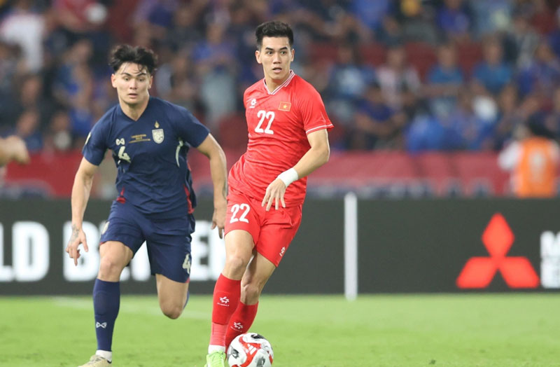 Jay Idzes tiềm năng đội trưởng ASEAN All-Stars gặp Man Utd
