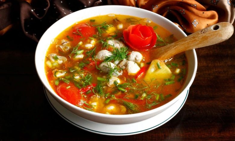 Khám Phá Món Canh Chua Hàu Ngon Miệng Và Bổ Dưỡng