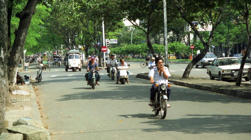 Ký ức lung linh về TP HCM trong mắt du khách Anh năm 1996