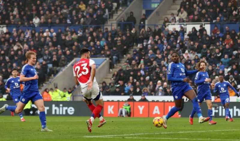 Merino Quân bài chiến thuật đa năng của Arsenal trước PSG