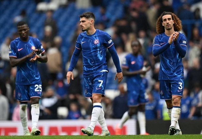 Chelsea dẫn đầu phí môi giới Ngoại hạng Anh năm thứ hai liên tiếp