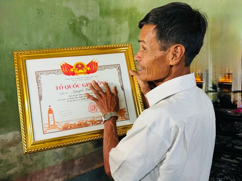 Ngày đoàn tụ cảm động của 'liệt sĩ' Nguyễn Thế Long sau 49 năm
