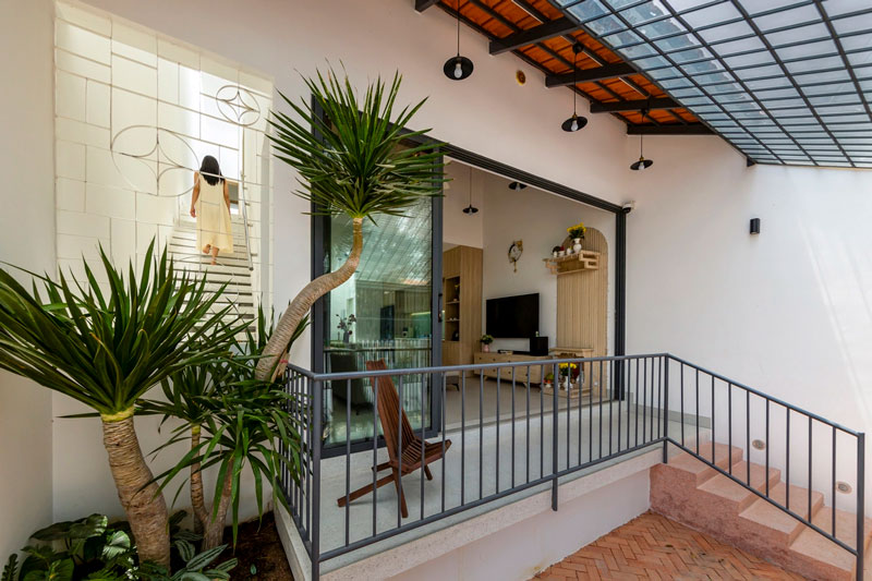 Nhà 108 m2 thiết kế kết nối không gian cho ba thế hệ