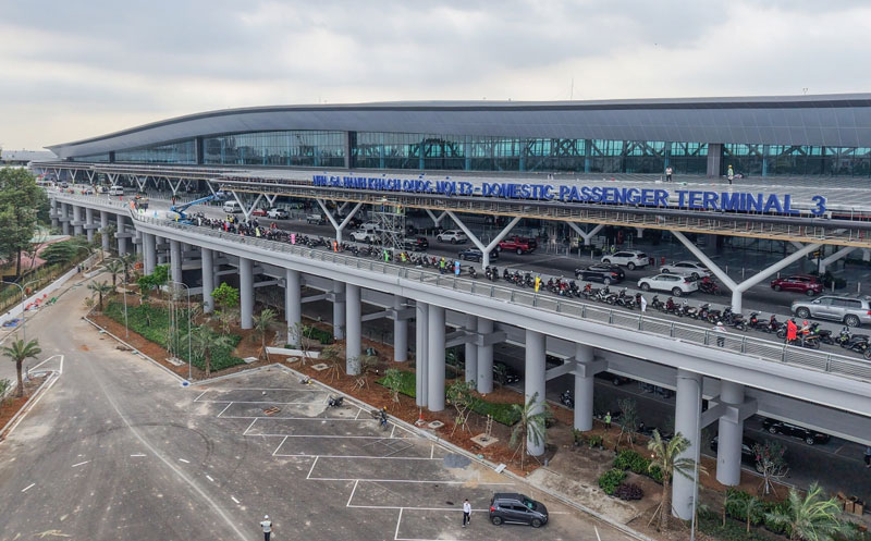 Nhà ga T3 Tân Sơn Nhất chuẩn bị đón chuyến bay đầu tiên
