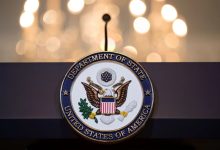 Chính quyền Trump đề xuất giảm 50% ngân sách Bộ Ngoại giao.