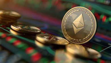 SEC trì hoãn quyết định về staking của ETF Ethereum, nâng cao lo ngại đầu tư.