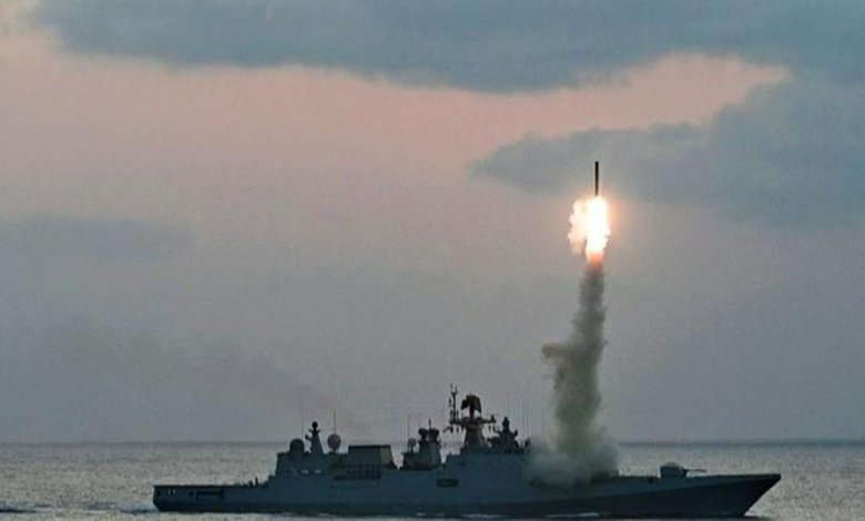 Ấn Độ diễn tập phóng tên lửa BrahMos giữa căng thẳng Pakistan