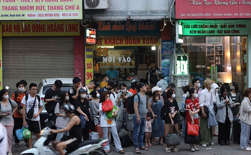 Ùn tắc giao thông tại Hà Nội và TP HCM dịp nghỉ lễ 29,4