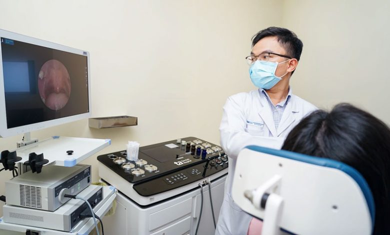 Xương cá đâm vào lưỡi gây nhiễm trùng và nguy hiểm khôn lường