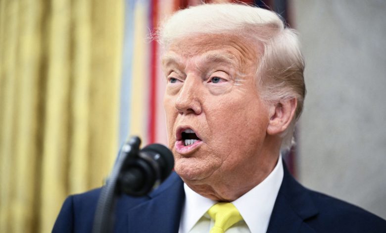 Trump kêu gọi Putin ngừng tấn công Kiev ngay lập tức
