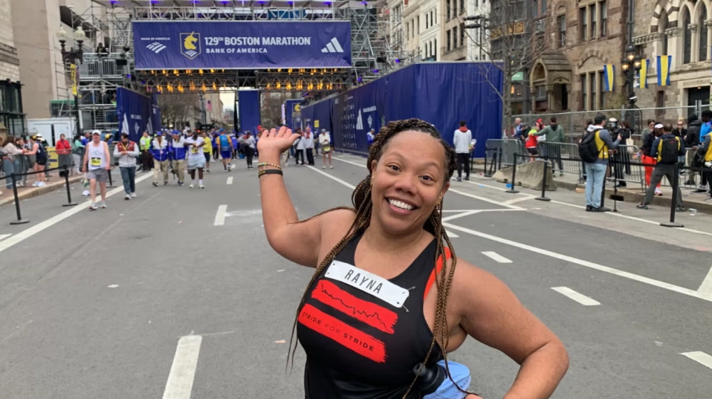 Runner 20 tuổi bò về đích Boston Marathon 2025 bất chấp kiệt sức