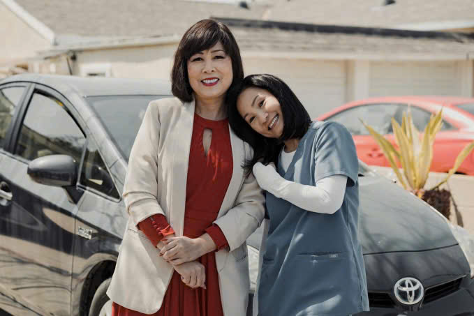 Tình bạn bền chặt 40 năm của Hồng Vân và Hồng Đào