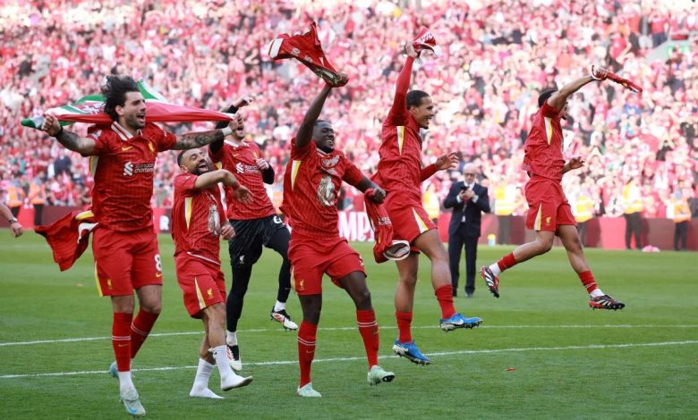 Liverpool vượt Man Utd trở thành đội bóng thành công nhất Anh