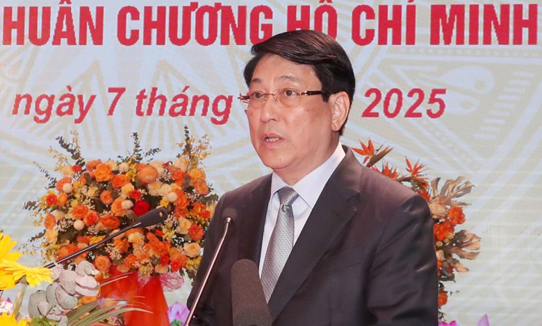 Hải quân Việt Nam xây dựng lực lượng mạnh bảo vệ chủ quyền biển đảo