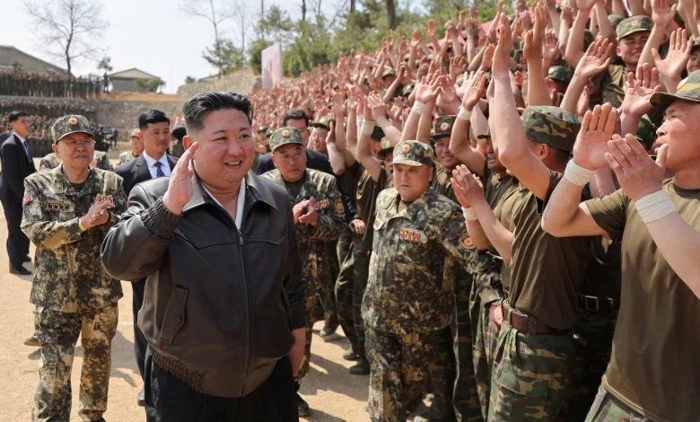 Kim Jong-un ca ngợi lính Triều Tiên tham chiến ở Kursk