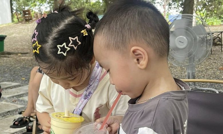 Nguy cơ mất nước ở trẻ: Biểu hiện và cách phòng tránh