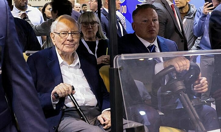 Warren Buffett lên tiếng về chính sách thương mại Mỹ hiện nay