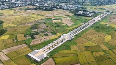 Đường mới chỉ để phơi lúa sau 2 năm hoàn thành