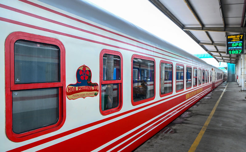Khai trương tàu hạng sang Hoa phượng đỏ Hà Nội - Hải Phòng