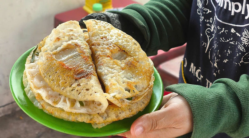 Khám Phá Hương Vị Bánh Xèo Phú Yên Đặc Trưng
