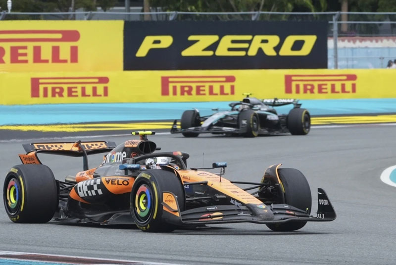 McLaren chiếm lĩnh đường đua Miami với chiến thắng đúp ấn tượng