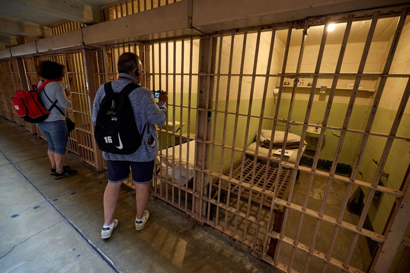 Ông Trump lên kế hoạch mở lại nhà tù Alcatraz khét tiếng