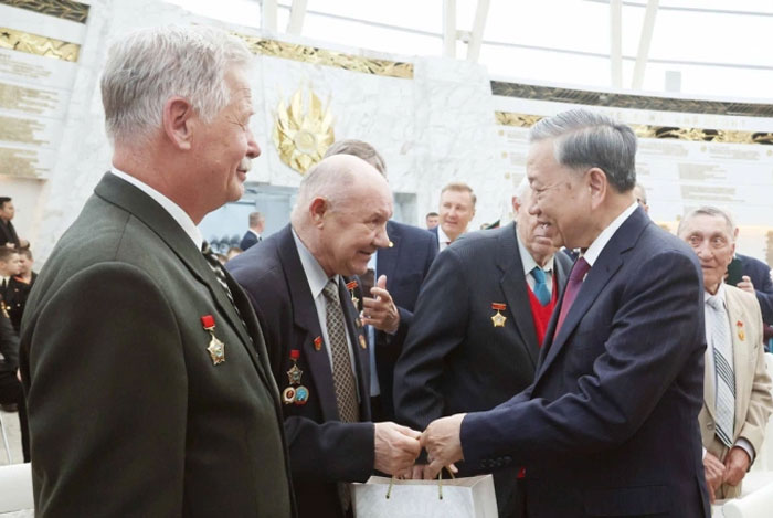 Tổng Bí thư Tô Lâm bắt đầu thăm cấp nhà nước tại Belarus