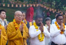Tổng thống Sri Lanka tham quan và dâng hương tại chùa Bái Đính