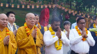 Tổng thống Sri Lanka tham quan và dâng hương tại chùa Bái Đính