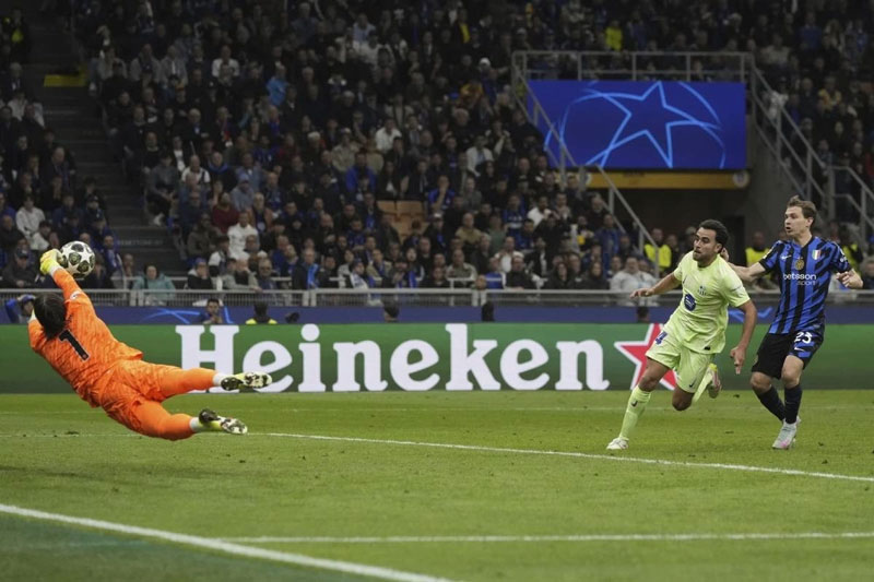 Yann Sommer xuất sắc giúp Inter vào chung kết Champions League