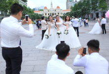 Người Việt kết hôn muộn và ảnh hưởng tới mức sinh