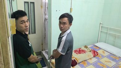 Cướp 16 cây vàng từ nữ chủ nhà nghỉ ở Hà Nội