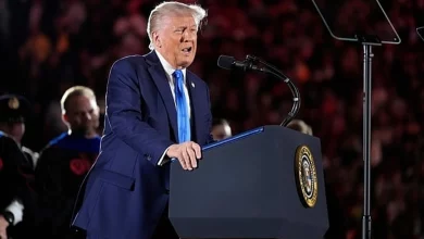Trump yêu cầu thuế 100% lên phim sản xuất nước ngoài để cứu Hollywood