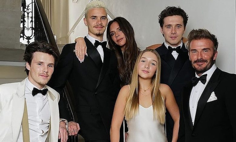 Nhà Beckham dính tin đồn bất hòa sau sự vắng mặt của Brooklyn-Nicola.