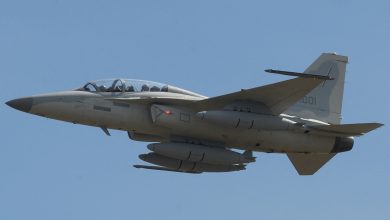 Hàn Quốc phát triển FA-50 một chỗ ngồi cạnh tranh F-16 giá rẻ.