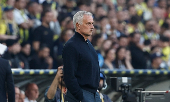 Mourinho cáo buộc giải Thổ Nhĩ Kỳ dàn xếp cho Galatasaray vô địch