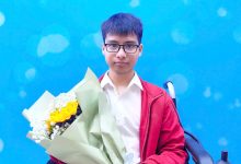 Nam sinh vượt khó tốt nghiệp loại giỏi Bách khoa Hà Nội sau 10 năm bạn cõng