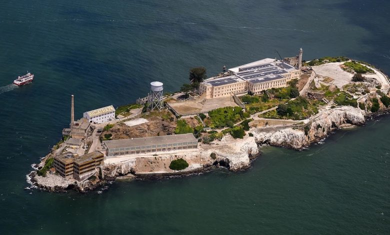Ông Trump có kế hoạch mở lại nhà tù Alcatraz nổi tiếng