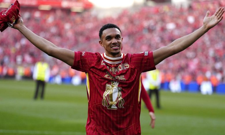 Carragher chỉ trích Alexander-Arnold vì quyết định gia nhập Real Madrid