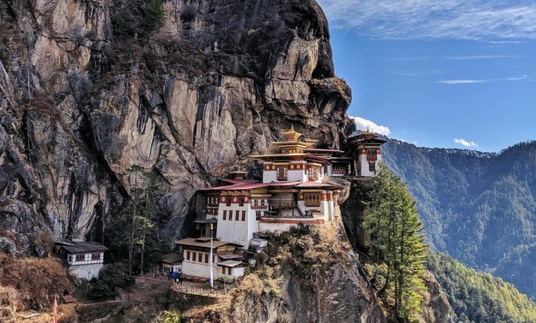 Tìm kiếm hạnh phúc và tình yêu giữa núi rừng Bhutan