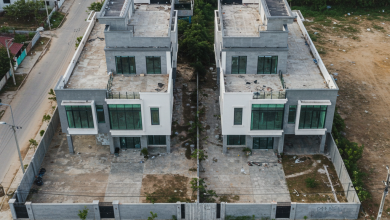 Khó khăn sống cô độc trong biệt thự triệu đô