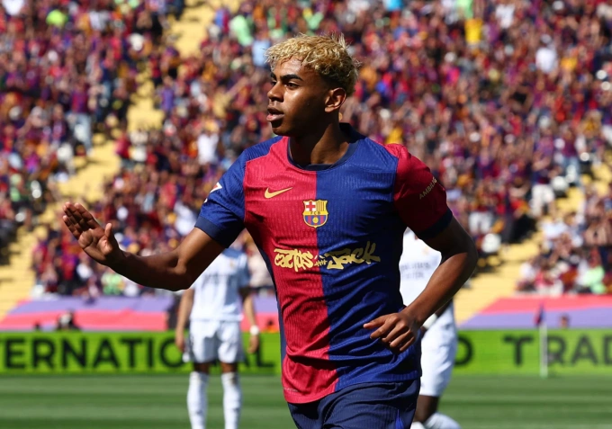Barca thắng ngược Real, tiến gần chức vô địch La Liga