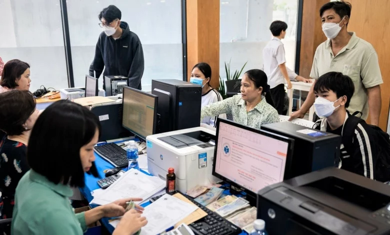 Đại học công lập TP HCM đồng loạt tăng học phí 2025