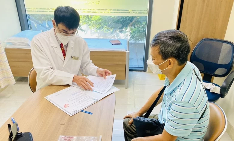 Viêm gan A có thể lây qua thức ăn và nước uống không?