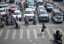 Dừng xe quá vạch bị phạt 18-20 triệu đồng giống vượt đèn đỏ